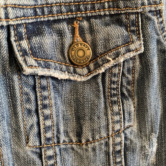 🎉 Host Pick! 🎉 Old Navy Jean Jacket - Picture 5 of 7